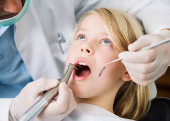 Girl and dentist